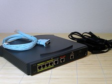 Cisco 836-K9-64 ADSL o ISDN Router 64MB/12MB PLUS IOS picture