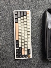 Zoom65 Custom Mechanical Keyboard picture
