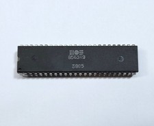 CBM/MOS 8563R9 VDC 80-Column Video Chip NTSC for Commodore 128/C128D #3885 picture