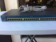 CISCO System 24 Port Model C2950. picture