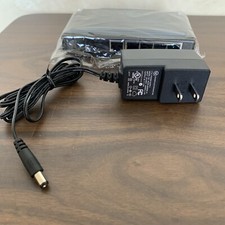 Dynex DX- EHB4 Version 3.0 DC Power External 4 Port 10Mbps 10Base-T Ethernet Hub picture