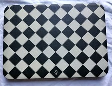 Burga Checkered Diamond Pattern- Line Art 14