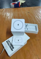 Magnetic 15W Foldable 3-in-1 Wireless Charging Station For IP Devices picture