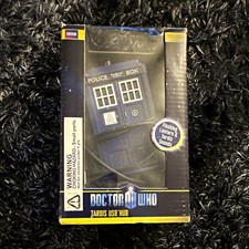 Zeon Doctor Who TARDIS USB Hub 1:4 Lighted w/ Sounds Blue DR115 picture