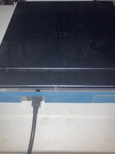 Cisco 2900 Series CISCO2911/K9 Integrated Services Router Networking Computer picture