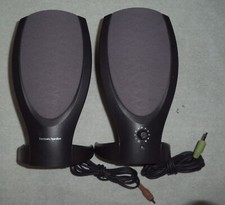 HARMON KARDON HK206 90 HZ 3W COMPUTER SPEAKERS (No Power Adapter ) *USED* picture