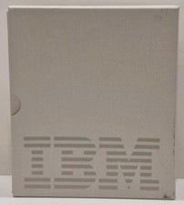 1980s IBM DOS 3.3 Disk Operating System Reference  Manual 00F8945 with Disks A4 picture