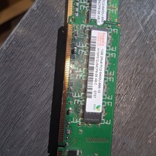 Hynix 1 GB RAM 2Rx8, PC2-6400U-666-12 HYMP112U64CP8-S6- AB-C picture