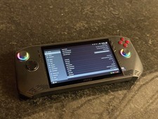 MSI Claw A1M-052US Core Ultra 5 135H 16GB 512GB Handheld PC picture
