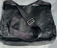Tumi picture