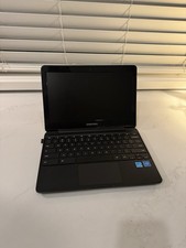Samsung Chromebook 15.6 in Intel Celeron Chrome OS Laptop - Black picture