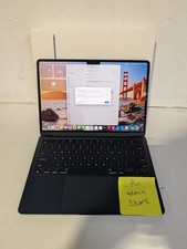 2022 Apple MacBook Air 13.6