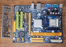 Biostar P4M900-M4 Socket 478 Motherboard w./ P4 2.40GHz/512/800 CPU - Untested picture