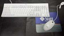 Sun Oracle 320-1367 Type-7 UNIX Keyboard, 371-0788 Type-7 USB Mouse w/Mouse Pad picture