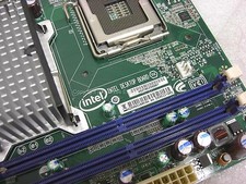 Intel DG41RQ e 54511-205 motherboard with I/O panel picture