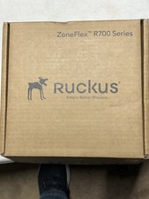 * RUCKUS ZONEFLEX R700 DUAL BAND WIRELESS ACCESS POINT  AMZ-R700-US20 picture