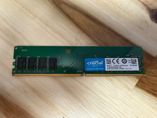 Crucial 8GB (1 x 8GB) PC4-19200 (DDR4-2400) Memory (CT8G4DFS824A) picture