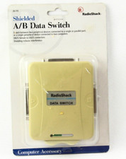 SHIELDED A/B DATA SWITCH BY RADIOSHACK  26-115 ~ New picture