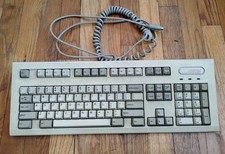 Compaq Enhanced III Vintage Keyboard - Yellowed - Broken Minus Key picture
