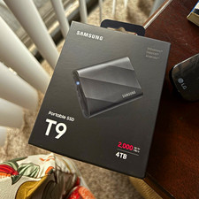 Samsung Portable SSD T9 4TB 2000MB/s USB-C - Open Box New Never Used picture
