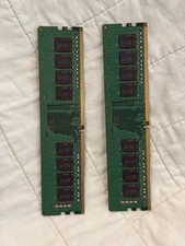 Micron 64GB 2x32GB DDR4-3200 PC4-3200AA 2Rx8 UDIMM MTA16ATF4G64AZ-3G2E1 picture