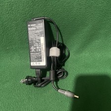 Lenovo 45N0121  65 W 20V 3.25A Think Pad Laptop AC Adapter picture