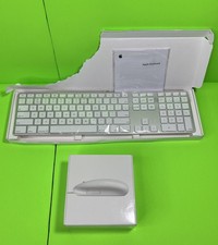 Apple A1243 Wired Aluminum USB Keyboard & Apple A1152 Mouse - NEW -SAME DAY SHIP picture