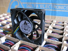 Delta AFB0712HHB-PWM, 70x15mm-4pinPWM+Tac Sensor,3pin compatible,ExtremeHi-speed picture