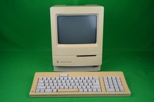 1990 Apple Original Macintosh M0420 Vintage Computer W/ Keyboard picture
