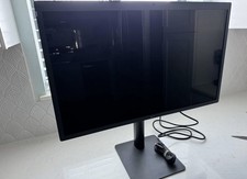 LG UltraFine 27 inch Widescreen LED Monitor - 27MD5KL-B picture
