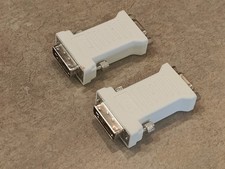 0J8461 AMP/Tyco Tyco DVI to VGA Adapter Converter DP/N 0J8461 picture