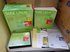 SUSE LINUX Professional 9.3 Includes 7 CD's, Guide Etc. Big Box Novell picture