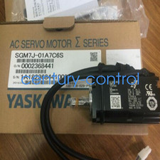 YASKAWA  New Original and Genuine  Servo Motor  SGM7J-01A7C6S picture