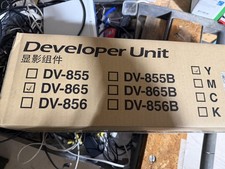 New Genuine Factory Sealed Kyocera DV-865Y Yellow Developer Unit DV865Y picture