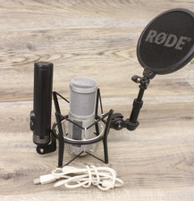 Audio-Technica ATR2500-USB Cardioid Condenser Microphone Silver   picture