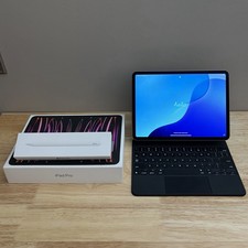 Apple iPad Pro 11” 4th Gen M2 128GB Wi‑Fi Space Gray + Magic Keyboard & Pencil picture