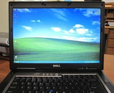 WIN XP Like NOS PRISTINE Dell D830 T9300 4gb 15.4 *NEW WD 240g SSD* Serial DVDRW picture