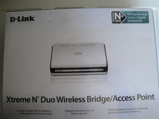 D-Link Wireless Dual Band N 300+ Mbps Wi-Fi Gigabit Range Extender Access Point picture