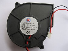 4 pcs Brushless DC Cooling Blower Fan 7530S 5V 2 Wire 75x75x30mm Sleeve Bearing picture