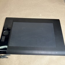 Wacom Intuos 4 PTK-840 Large Graphics Drawing Tablet picture