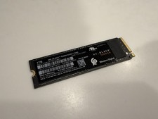WD Black SN850 1TB M.2 NVMe Internal SSD w/ Heatsink - 100% Health picture