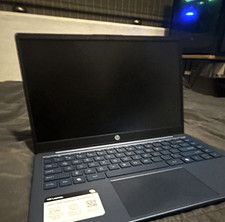 HP Laptop 14-ep2012wm 14