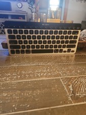 Logitech Easy-Switch K811 Black & White Wireless Bluetooth Keyboard for Mac/iPad picture