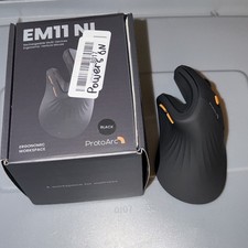 ProtoArc Ergonomic Vertical Mouse Rechargeable Multi-Device Black EM11 NL New picture
