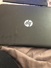 HP 15-F004DX Laptop AMD 1.0ghz 4GB RAM 500GB HDD Win 10 Pro Wi-Fi Great Read picture