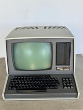 1980’s Vintage Zenith Data Systems Z-89 CRT All In One Green Screen Computer picture