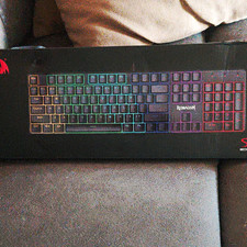 Redragon SINDRI Mechanical Illuminated Gaming Keyboard Black English QWERTY picture