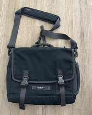 Timbuk2 Command Messenger Bag Travel Friendly Fits 15