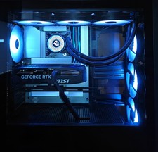 MSI Aegis RS2 AI Gaming Desktop PC Core Ultra 7 265KF RTX 5070 32GB DDR5 1TB SSD picture