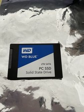 Western Digital Blue   1TB 2.5 SATA SSD  PC  SOLID STATE DRIVE WDBNCE0010PNC picture
